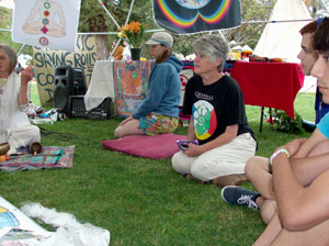 http://www.planetartnetwork.info/images/pan_reports_images/overtone-moon/wef42/vigil-35-35-clara.jpg